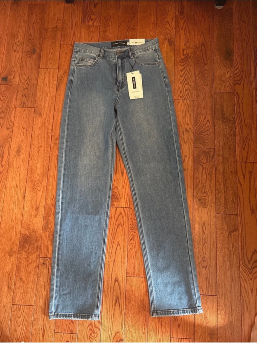 Straight-Leg High-Rise Jeans in Light Blue